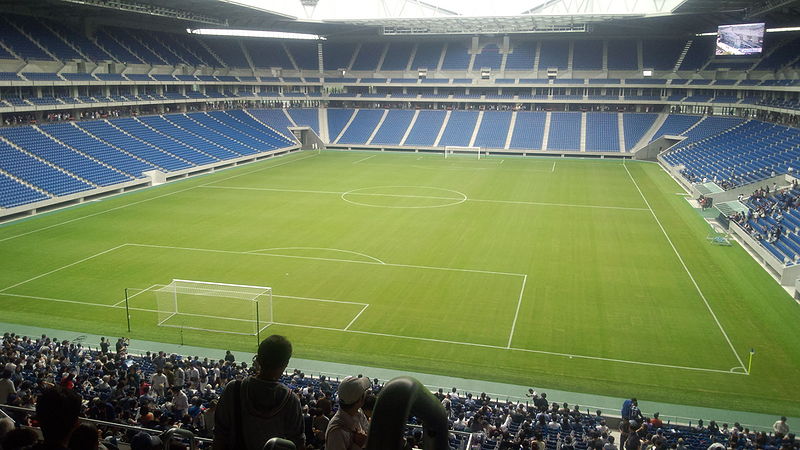 ファイル:NewSuitaStadium .jpg